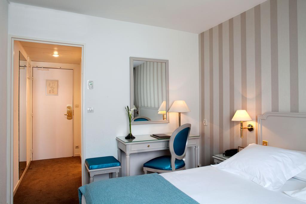 Hotel Paris Neuilly Exterior photo